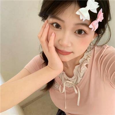 蜜丝炸弹